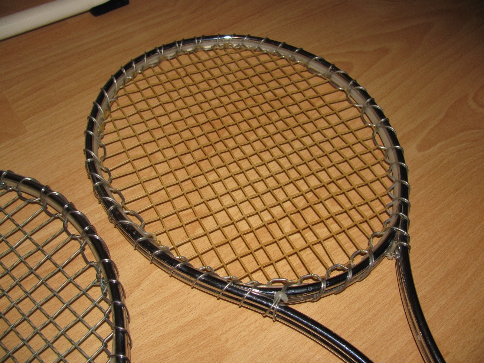 Vintage Metal Tennis Rackets Racquets 2 X Wilson T2000 One W/ Original Cover