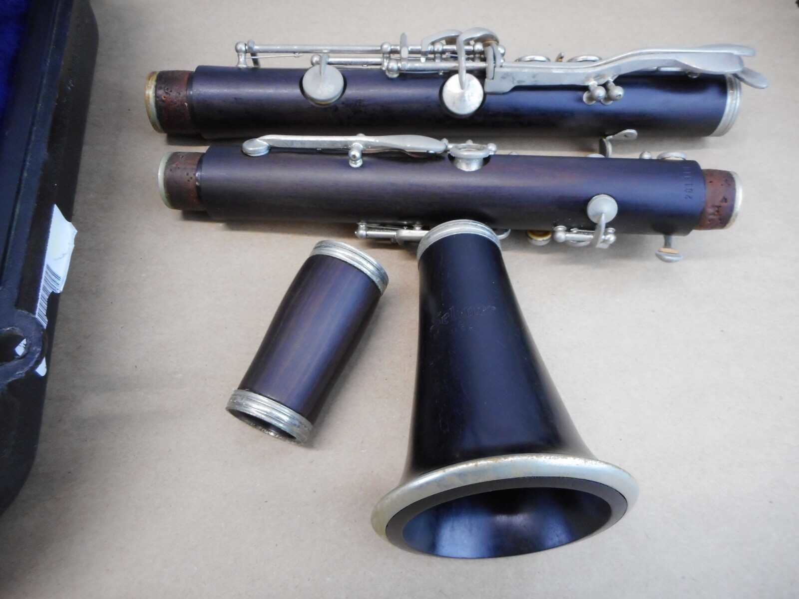 Selmer 100 Wood Clarinet With Case FREE US SHIPPING