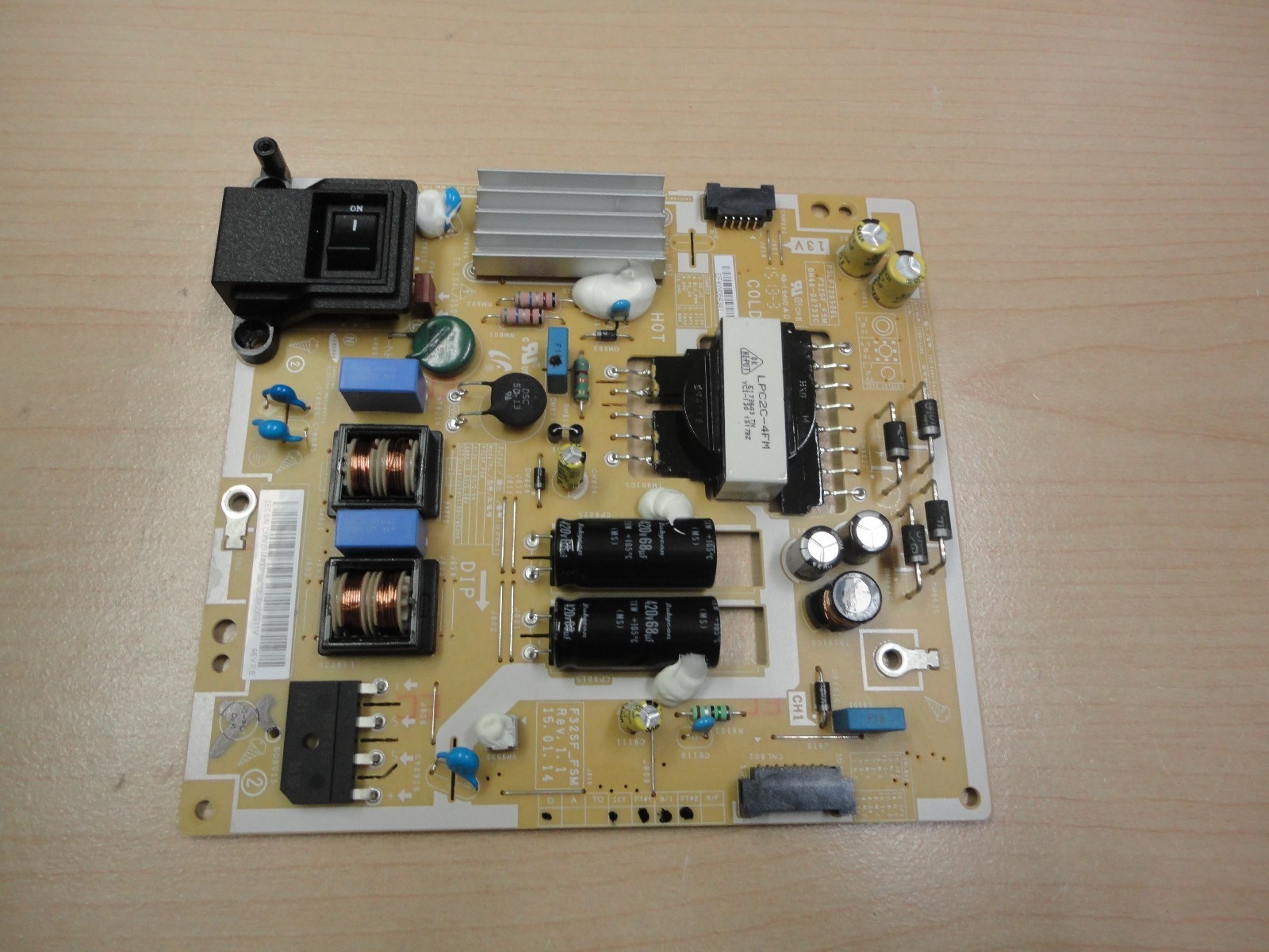 SAMSUNG POWER SUPPLY BOARD BN44-00733C PULLED FROM MODEL