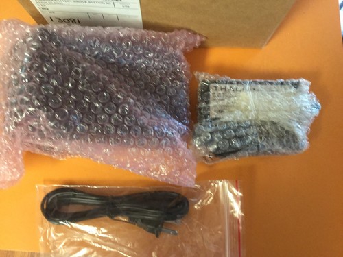 NEW THALES  LI-ION SINGLE RADIO CHARGER CRADLE 1600581-1