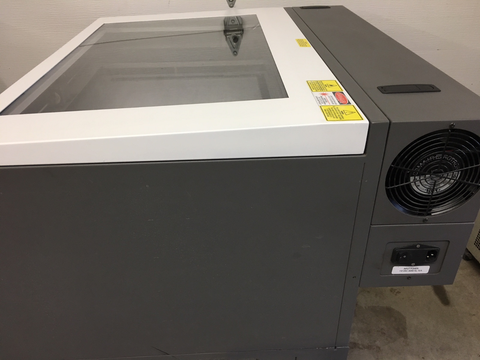 UNIVERSAL LASER SYSTEMS V-400 LASER ENGRAVER EPILOG TROTEC