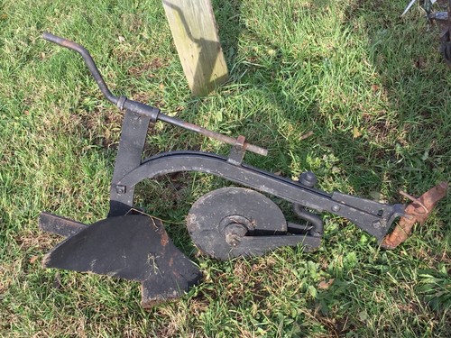 Vintage One Bottom Plow