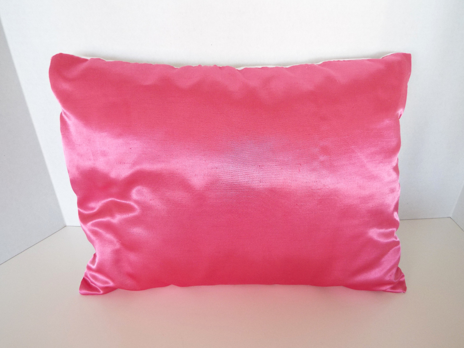 Throw Pillows Vintage Needlework Crochet Embroidery 16 x 11.5 Pillowcase 15x12