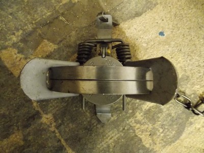 12 DUKE #1 1/2 COILSPRING TRAPS TRAP TRAPPING SUPPLIES FOX COYOTE RACCOON MINK