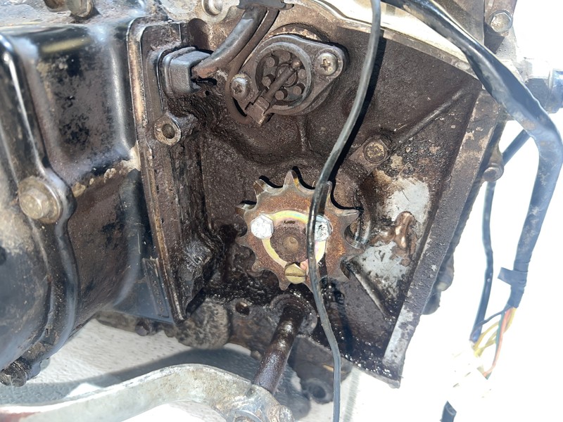 1985 SUZUKI QUADRUNNER 250 LT250E 2X4 ENGINE MOTOR BOTTOM