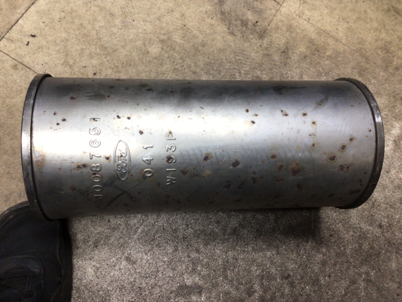 ⭐2018-2020 FORD F-150 5.0L FRONT EXHAUST RESONATOR MUFFLER