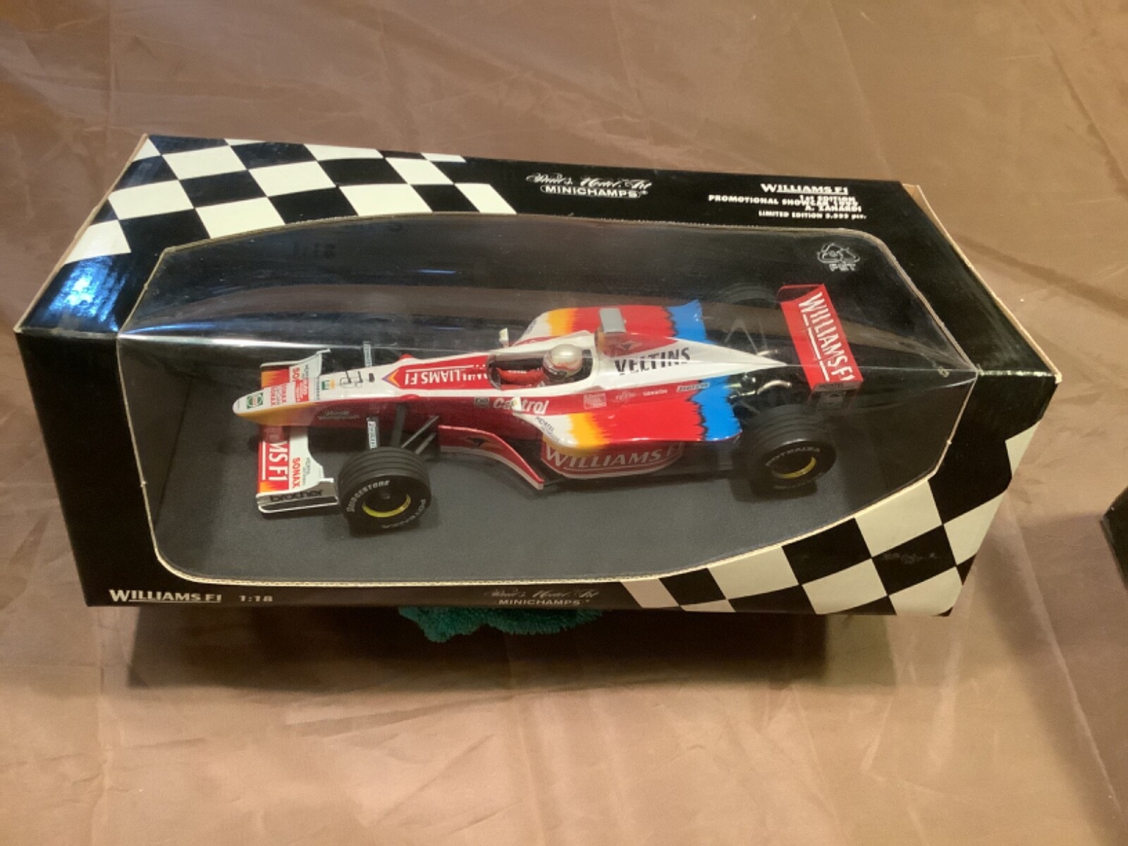 ウィリアムズ　Ｆ１　ショーカ―　１９９９　 ザナルディ　1/18　ミニチャンプス ウィリアムズ F1 ショーカ― 1999 ザナルディ 1/18