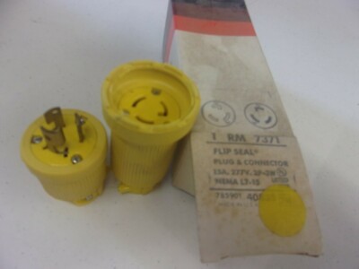RODALE  RM 7371 FLIP SEAL PLUG AND CONNECTOR 15A 277V 2P-3 WIRE NEMA L7-15