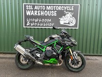 Kawasaki Z H2 SE Performance RPFNN 2023 Full Spec Super Naked 5k Miles FSH 