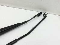 Seat Ibiza 6J 12-15 2x Scheibenwischer Wischarm Vorne Seat Ibiza 6J 12-15 01.12.2013 gebraucht Vorschau 3