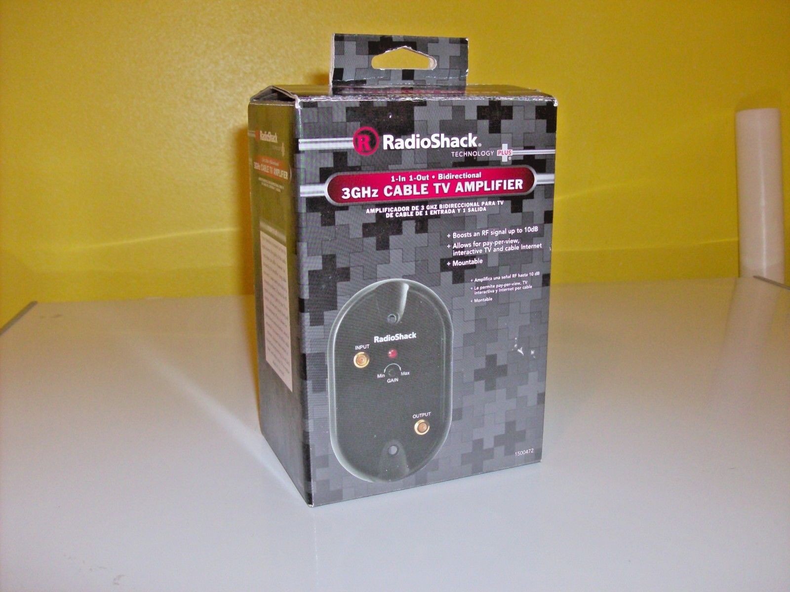 RadioShack Technology Plus 3GHz Cable TV Amplifier 1 in 1 Out Bidirectional [NEW