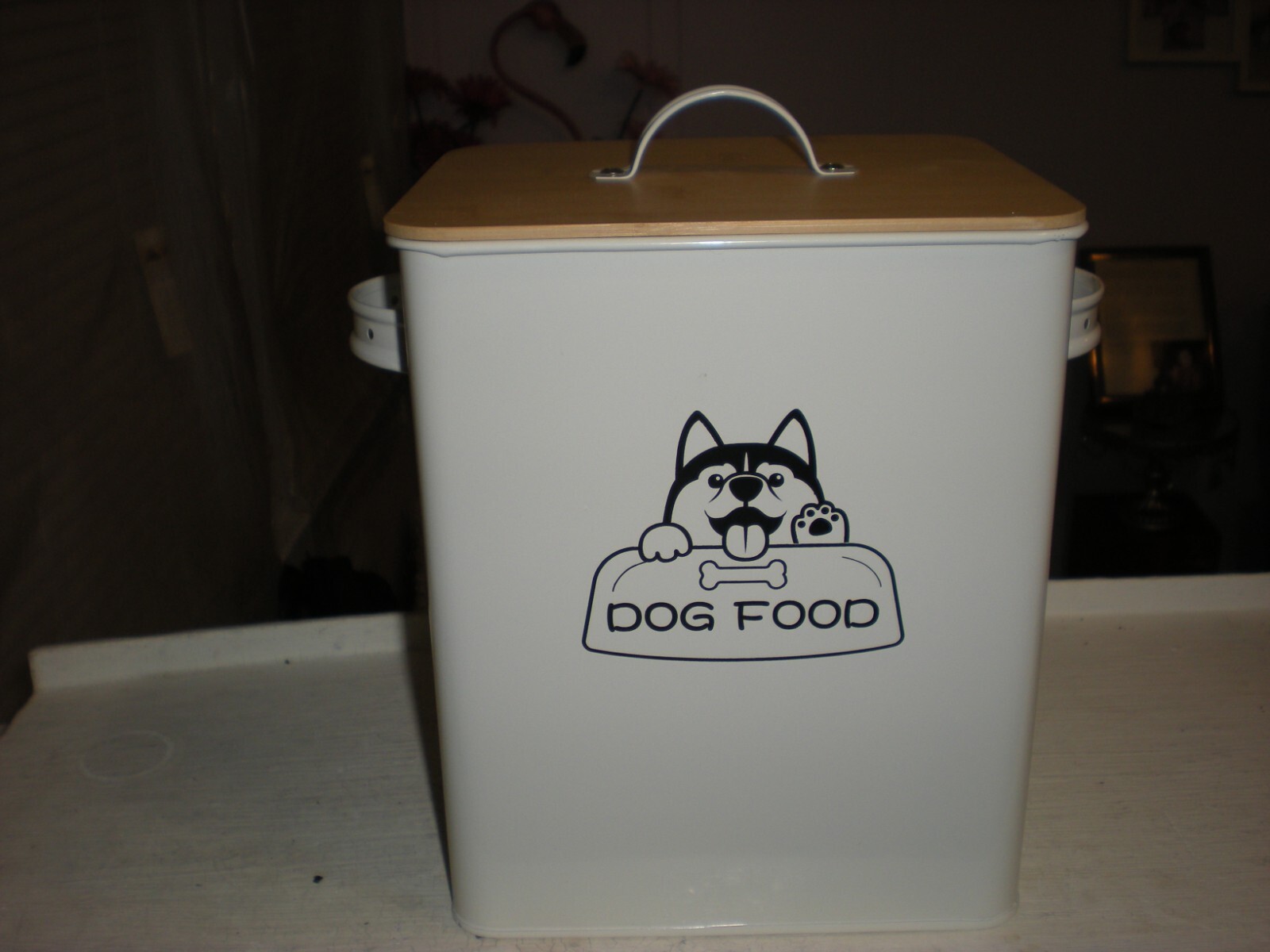S  With Scoop For Dogs-tight Fitting For Freshnes