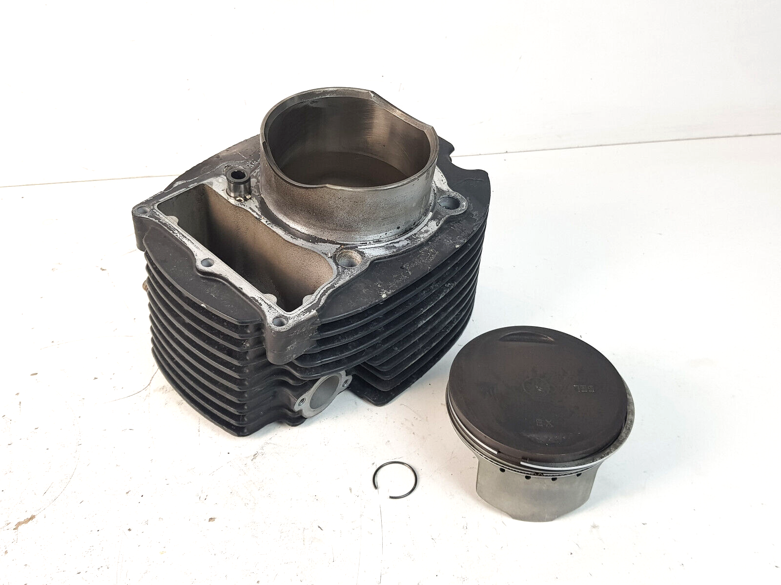 Cilindro e Pistone Anteriore YAMAHA BT 1100 BULLDOG 2002 - 2006 DRAGSTAR