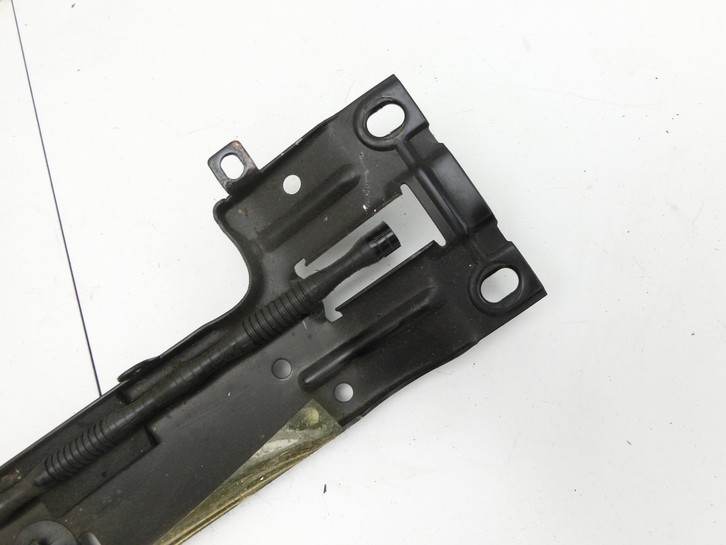 Audi A8 4E 05-08 Relais Stellmotor Sitzverstellung Rechts Vorne Audi A8 4E 05-08 17.05.2006 4E0881304F 0130002530... Vorschau 3