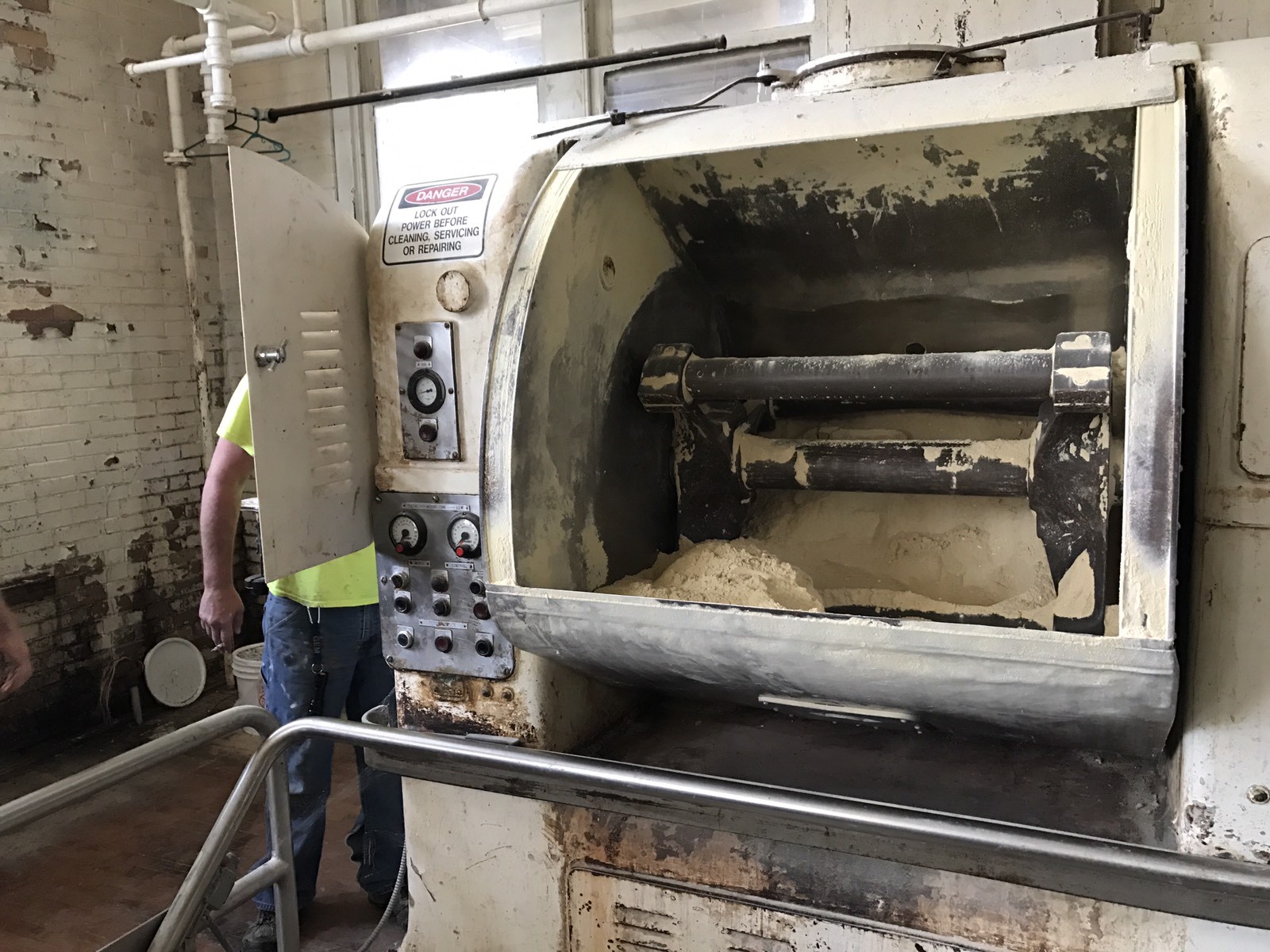 Readco Triple Bar Roller Mixer w/ Cooling Jacket 1600 Lbs Of Dough At Once