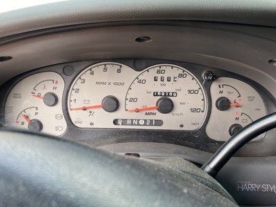 image 4 of interior