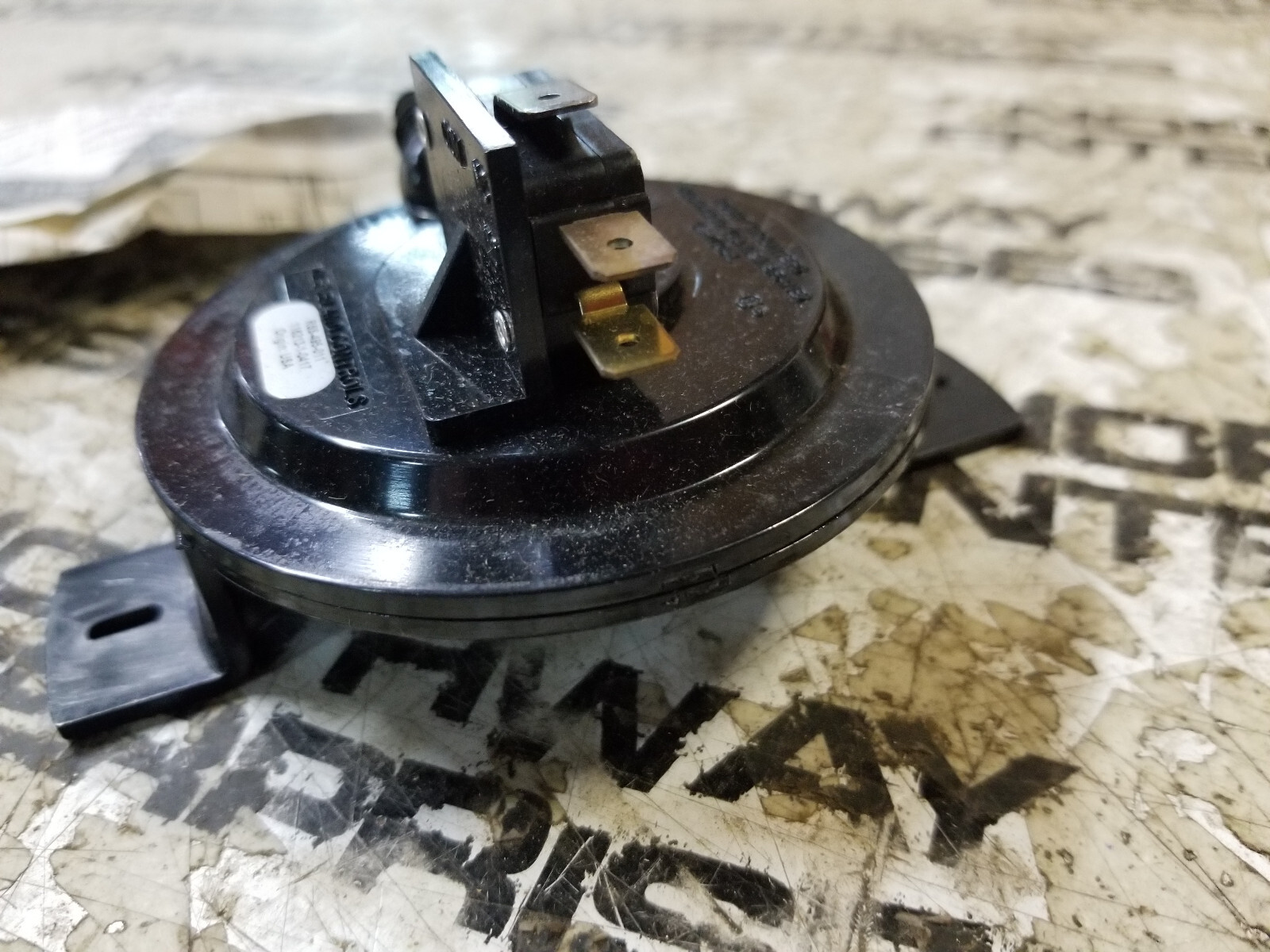RSS Universal Air Switch, Adjustable RSS-495-011 .2