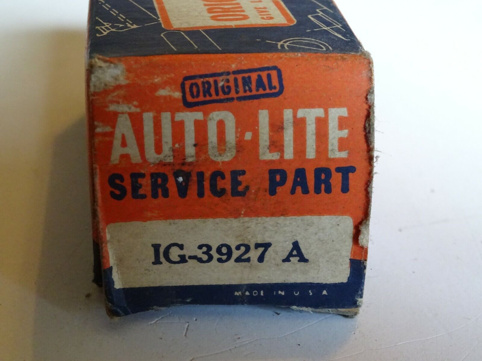 vintage Auto Lite Service Part Box IG-3927A with points