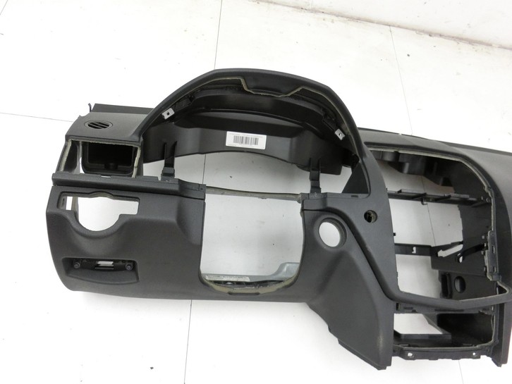 Mercedes S204 C180 09-14 Armaturenbrett Panel komplett Mercedes S204 C180 09-14 01.06.2010 M2GA13203660 gebraucht Bild 6