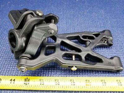 Losi Front (Right) Arm/Spindle/Carrier Set 5ive-T 5T TLR  LOSB2073 2072 LOSB2071