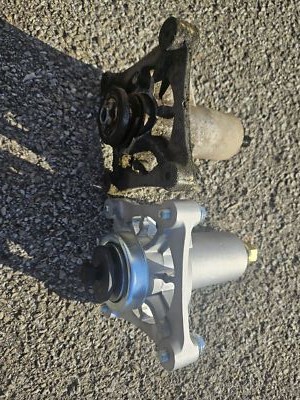 Spindle assembly For Snapper ST1842 ST1942 ST1946 ST2046