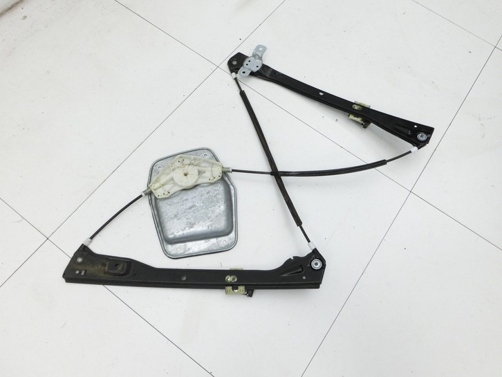 VW Golf 6 VI 5K 08-12 5T Fensterhebermotor mit Fensterheber Links Vorne VW Golf 6 VI 5K 08-12 14.07.2011 1K5837461B... Vorschau 2