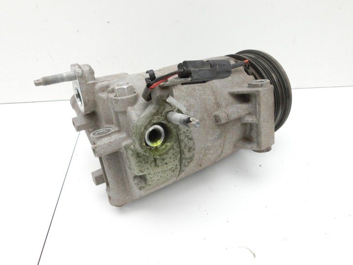 Ford EcoSport 12-22 1,0 92KW Klimakompressor Klima Kompressor Ford EcoSport 12-22 14.10.2014 C1B1-19D629-A2F... Vorschau 5