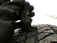 Jeep Compass II 17-21 1 x Reifen Winterreifen Kumho 225/60R17 99 H Jeep Compass II 17-21 12.03.2019 gebraucht Vorschau 8