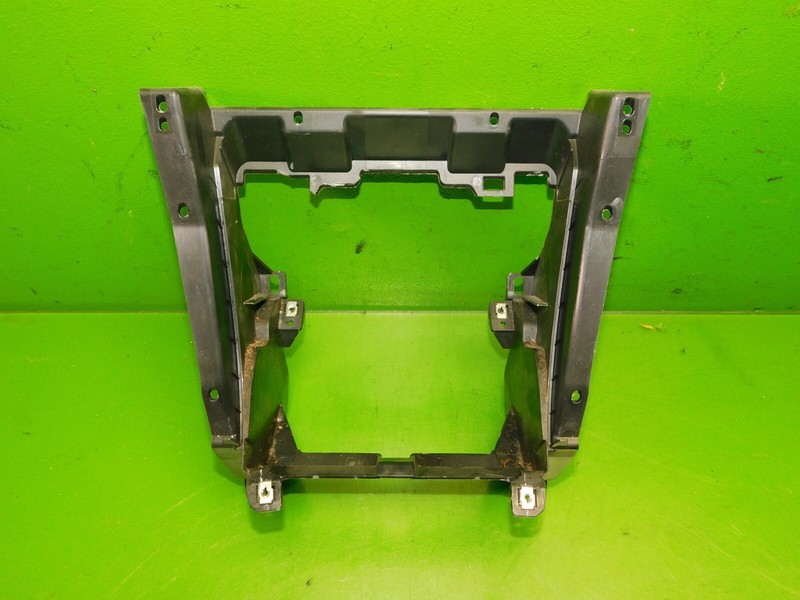 04-08 TSX OEM center console radio heat control mount bracket panel surround