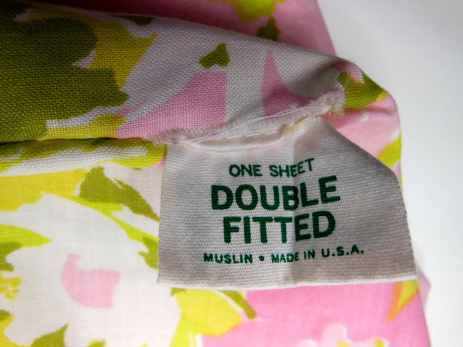 Vintage Springmaid Marvelaire Double Fitted Sheet Pink Floral 50 Cotton 50 Poly