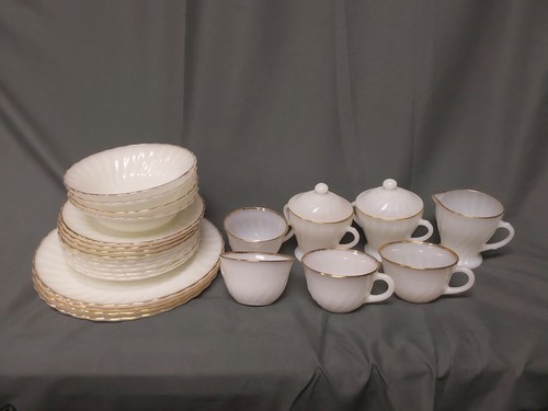 Vintage Anchor Hocking 24 Piece Fire King Milk Glass Dinnerware | eBay