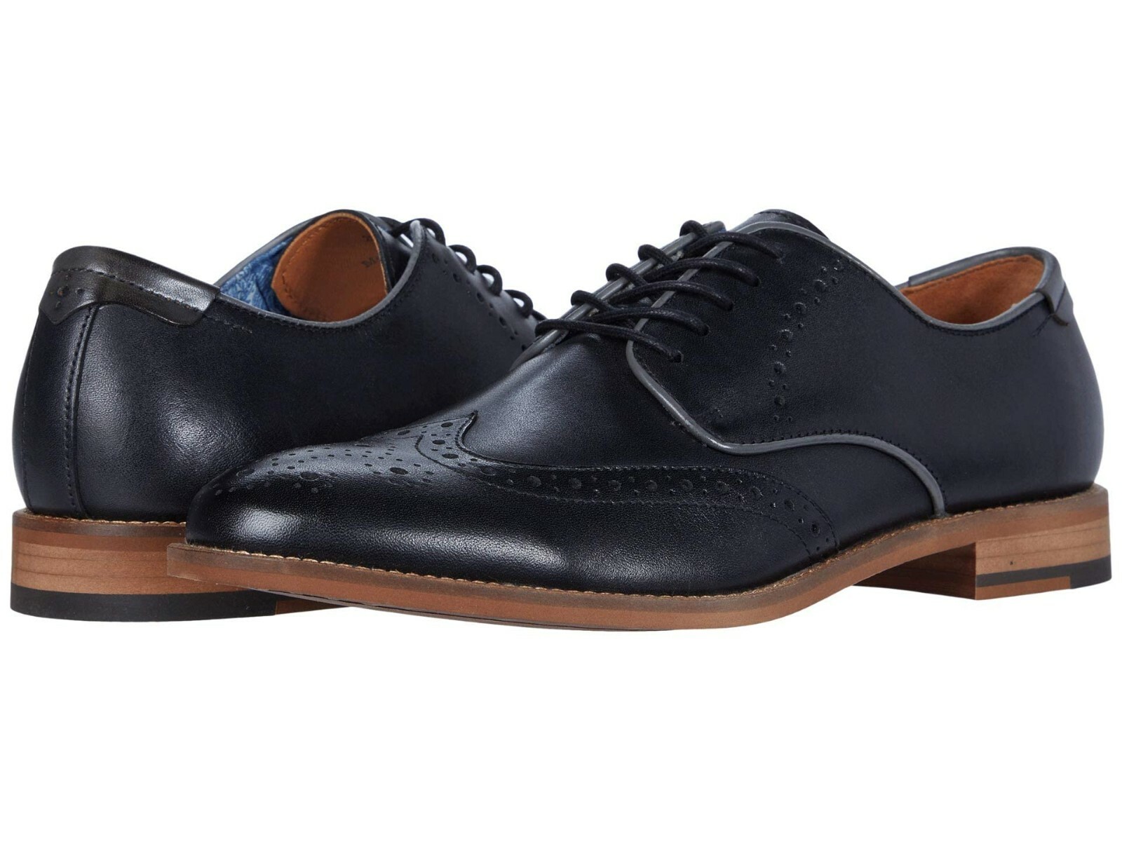 ジョンストン & マーフィー　8 1/2 Johnston & Murphyストレートチップシューズ黒size 8 1/2 D○2409