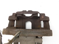 BMW X3 F25 10-14 3,0 190KW Bremssattel Bremszange Vorne Rechts BMW X3 F25 10-14 24.01.2013 6790922 34106790922... Vorschau 4