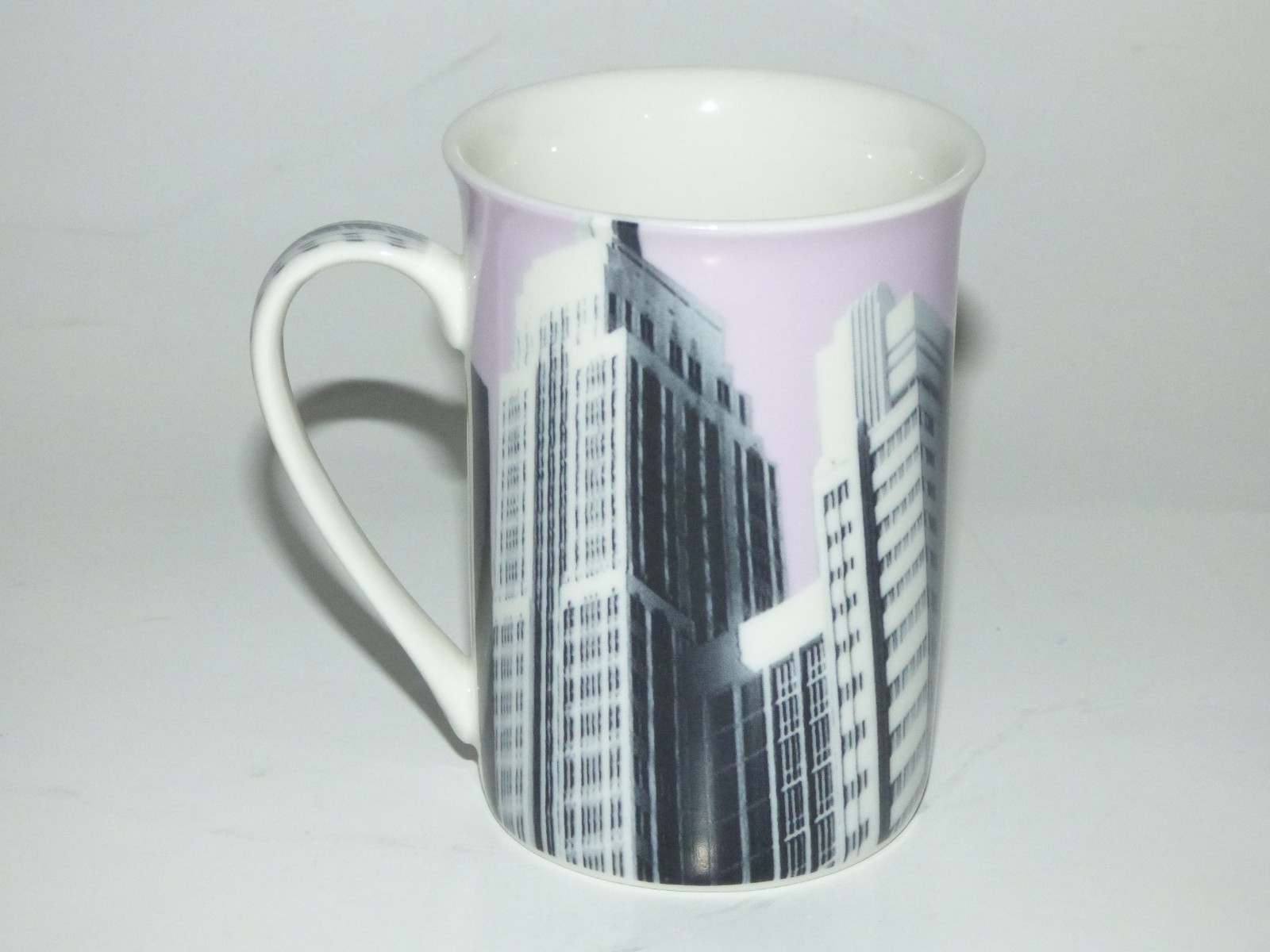 Manhattan Cafe by Paul Cardew AUDREY HEPBURN Breakfast at Tiffanys MUG Cup