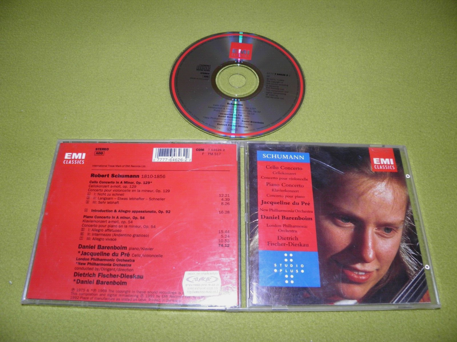 Schumann: Concerto For Cello & Piano, etc. Du Pre, Barenboim, Fischer-Dieskau. Holland 1992 EMI Classics – 07777 64626 2 2 Schumann: Concerto For Cello & Piano, etc. Du Pre, Barenboim, Fischer-Dieskau. Holland 1992 EMI Classics – 07777 64626 2 2