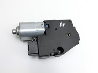 Mitsubishi Colt CZC 06-09 Schiebedachmotor Mitsubishi Colt CZC 06-09 28.03.2007 1701848F 05756241 gebraucht Vorschau 4