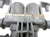 BMW X5 E70 07-10 3,0d 210KW Ausgleichsbehälter für Kühlmittel BMW X5 E70 07-10 09.05.2008 64116910544 6910544... Vorschau 2