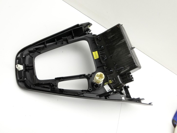 Ford Focus III 14-18 Kombi Blende Innen für Mittelkonsole  - Bild 5