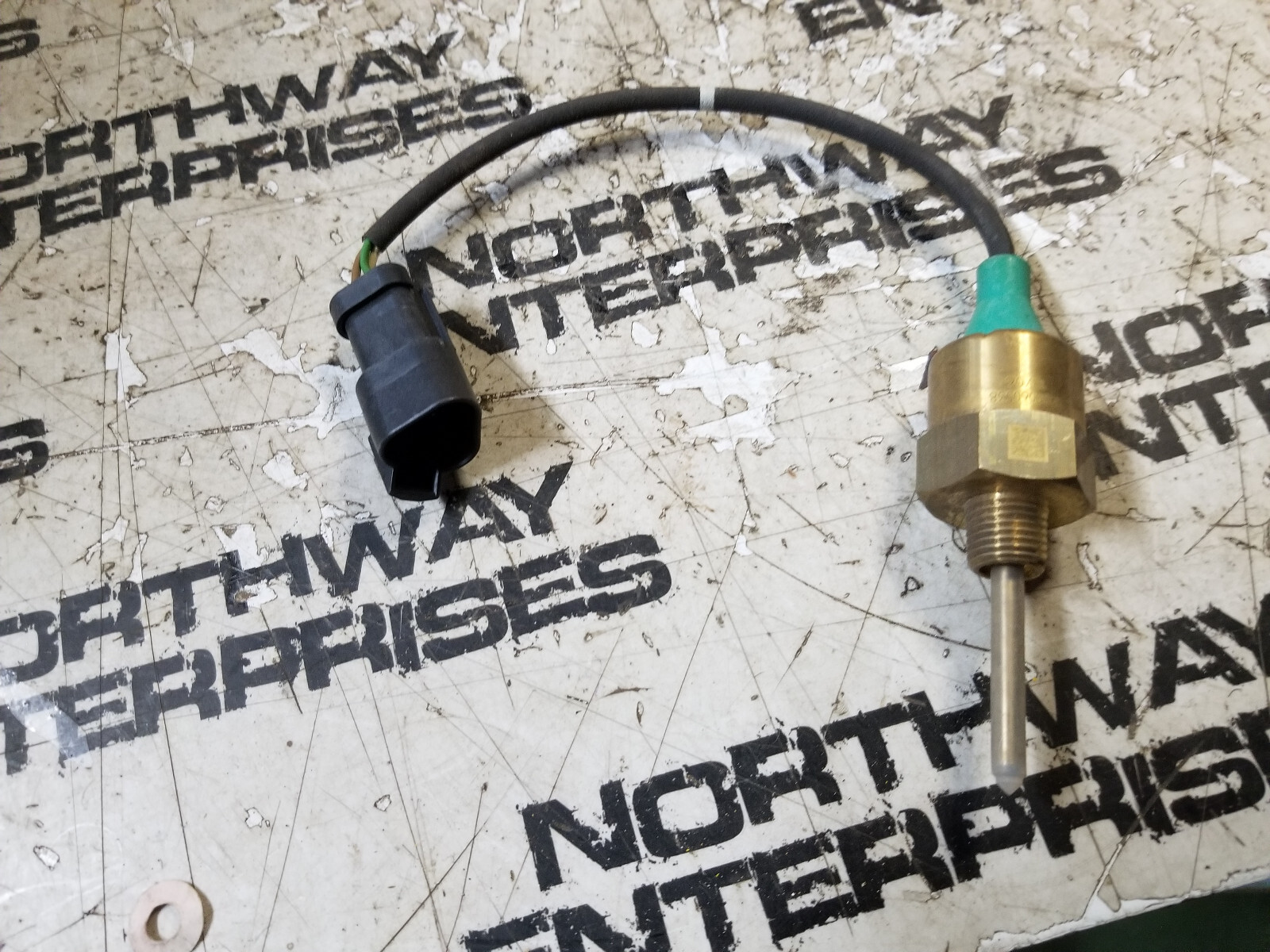 BEDIA 350255 CLS-40 FOR CATERPILLAR/ CAT 430-9449 WATER TEMPERATURE LEVEL SENSOR - Picture 1 of 4