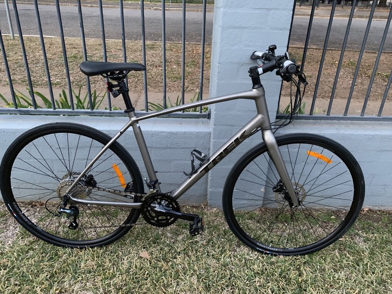 Mens Trek FX 4 Bike | Men's Bicycles 