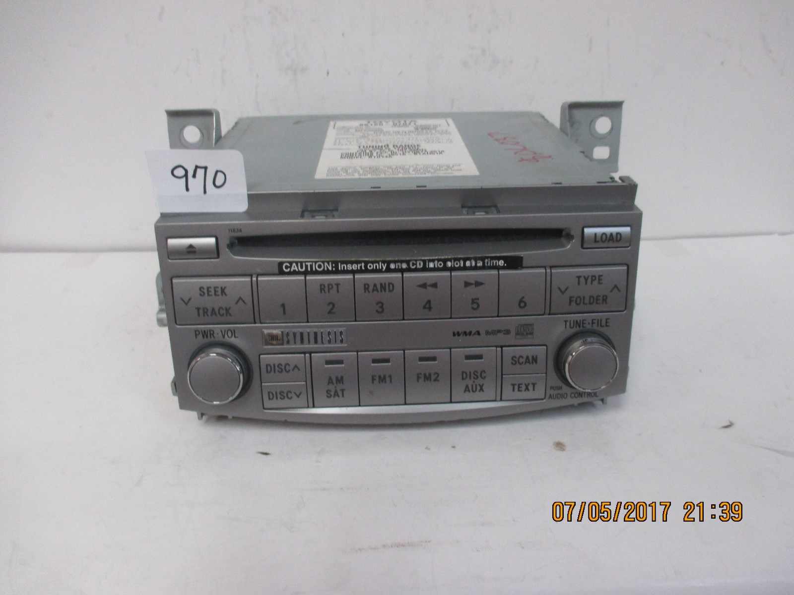 Toyota Factory Radio Single Disc CD Cassette Player 86120