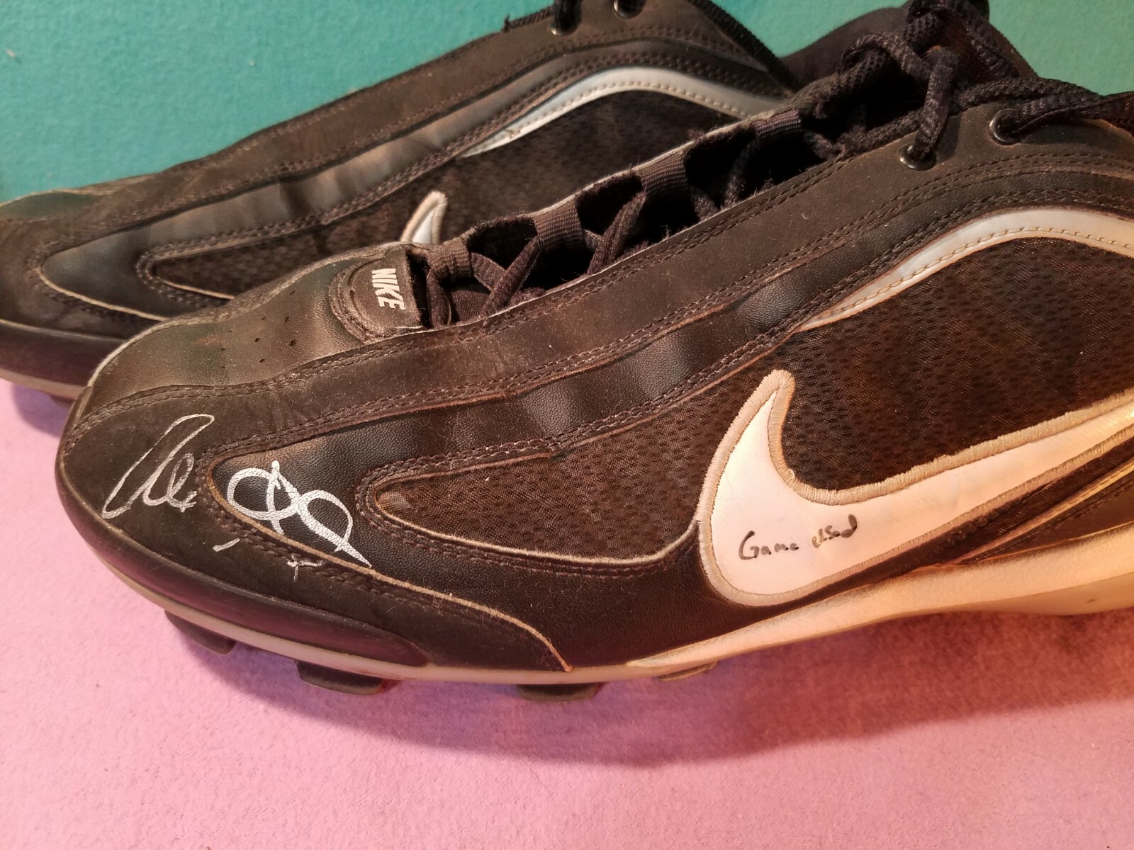 Alex Gordon GU Game Used Signed Cleats Kansas City Royals KC Black Nike's