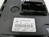 Mercedes W176 A200 12-15 Steuergerät ECU Licht Kontrolle Rechts Vorne Mercedes W176 A200 12-15 05.11.2012... Vorschau 2