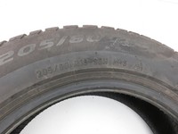 VW Touran II 5T 15-24 2 x Reifen Winterreifen Pirelli 205/60R16 96 H VW Touran II 5T 15-24 14.12.2015 gebraucht Vorschau 8