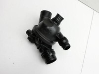 BMW E81 1er 118i LCI 07-13 2,0i 90KW Thermostat Flansch Thermostatgehäuse BMW E81 1er 118i LCI 07-13 27.10.2009... Vorschau 6