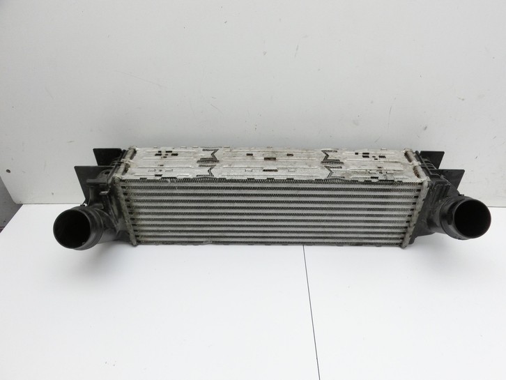 BMW X4 F26 14-18 3,0d 190KW Ladeluftkühler Kühler BMW X4 F26 14-18 08.04.2016 17517823571 7823571 17.51-7823571-02... Vorschau 3