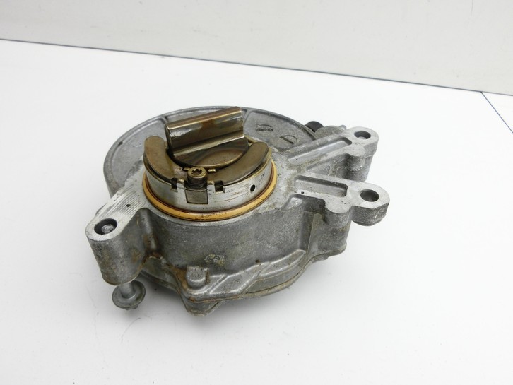 BMW F01 750iX 08-12 4,4i 300KW N63B44O0 Unterdruckpumpe Vakuumpumpe BMW F01 750iX 08-12 09.06.2011 8605976... Vorschau 3