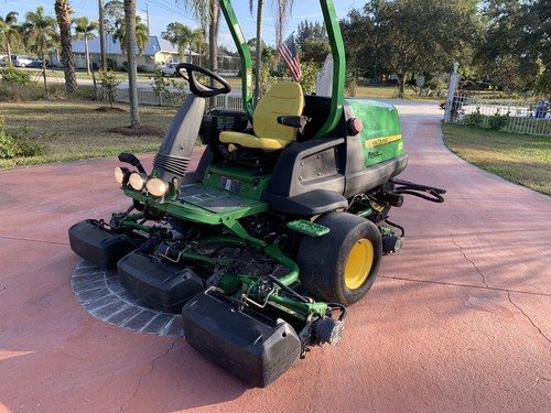 2015 John Deere 8000 E-Cut Hybrid Fairway Mower 3WD Diesel ReelMower Greensmower