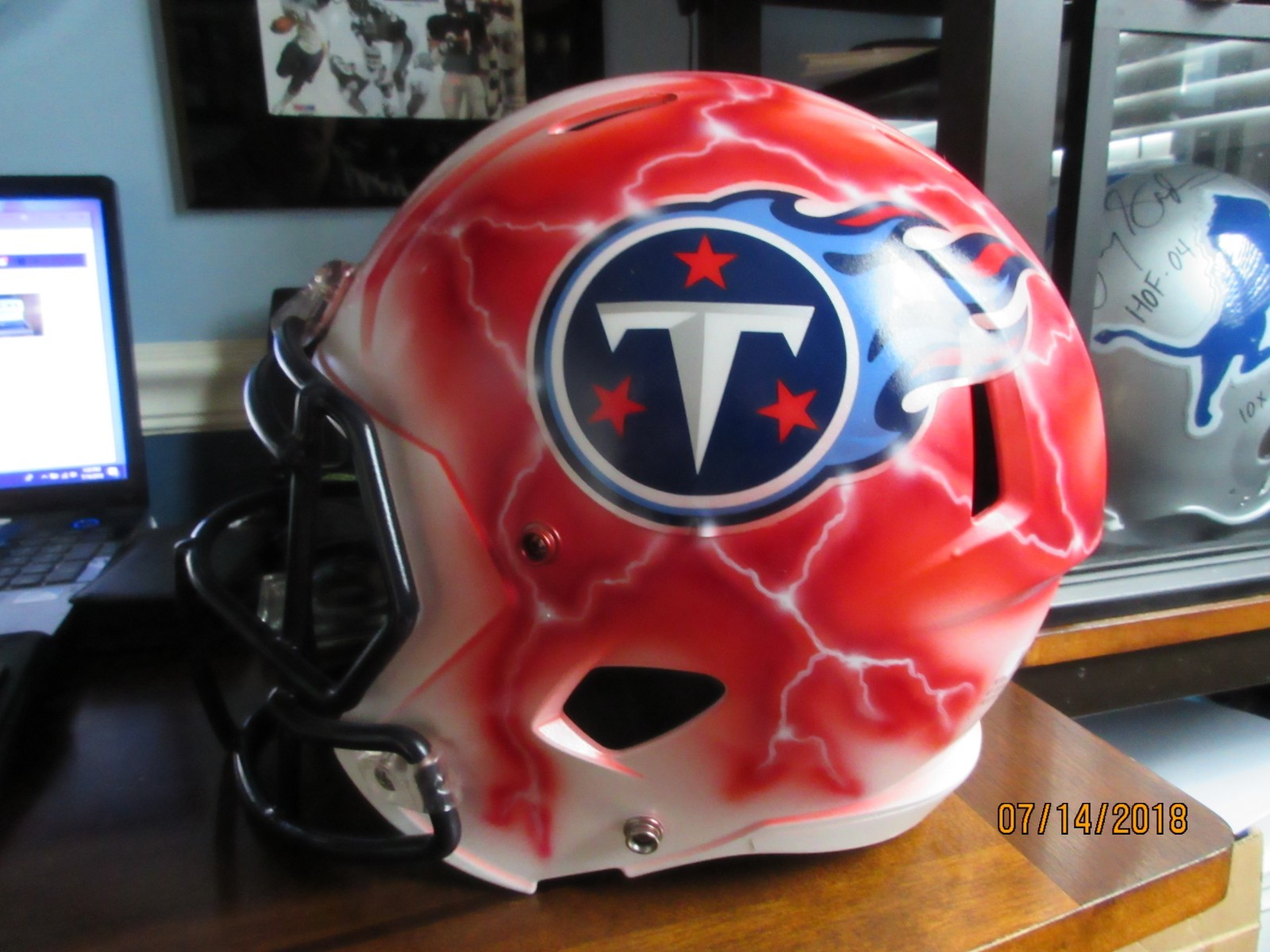 MARCUS MARIOTA Autographed TENNESSEE TITANS Custom Replica Helmet Beckett Cert