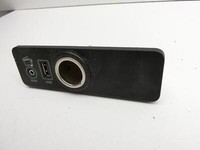 Jaguar XF X250 11-15 Blende Armaturenbrett AUX USB 12V Anschluss Jaguar XF X250 11-15 19.06.2014 gebraucht Vorschau 4